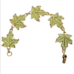 Vintage green emamel gold finish maple leaf bracelet CORO