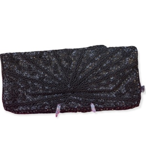 Vintage 1950s black bead sequin clutch