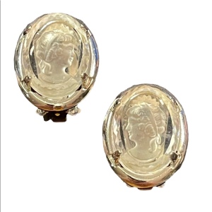 Vintage Warner glass crystal cameo clip on earrings silver finish