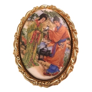 Vintage ceramic cameo asian scene pendant brooch