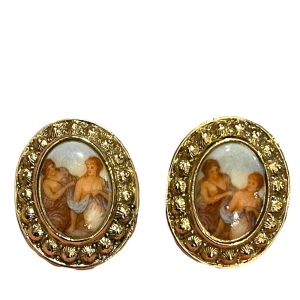 Vintage 1980s ceramic Victorian scene gold ornate oval cameo earrings clip on