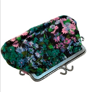 Vintage 1960s velvet flower clutch purse lovely’ shoulder bag