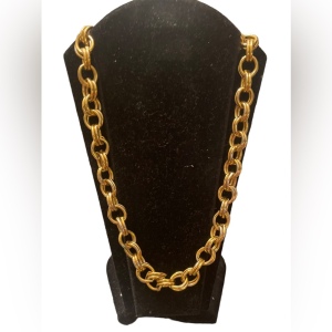 Stunning fancy quality chunky gold finish choker necklace