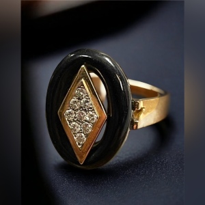 Antique 14k Gold Black onyx & diamonds Art Deco Mens Ring