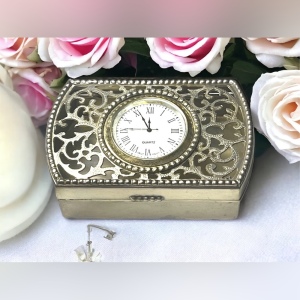 Vintage Silver finish ornate filagree trinket box with clock