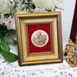 Vintage 1950s Gold gilt Florentine Ceramic Limoges French framed cameo picture