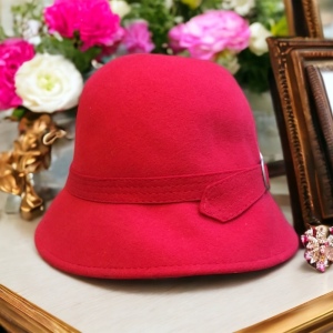 Vintage RED felt doeskin Bucket Hat Nautical