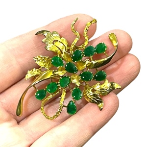 Stunning large Vintage 14K gold Jade fancy brooch