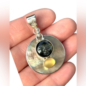 RARE Sajen 925 Sterling silver pendant moonface Abalone moonstone onyx