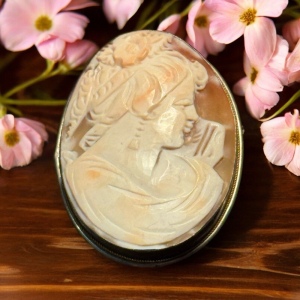 Lovely large vintage carved shell cameo gold filled pendant brooch 800 silver