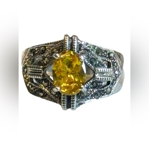 Lovely sterling silver marcasite Yellow CZ 925 fancy ring