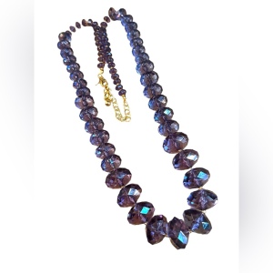 Lovely Joan Rover purple resin plastic Lg bead necklace statement gold finish