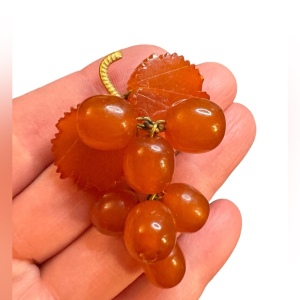 Vintage USSR honey amber brooch gold plt grapes