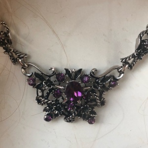 Silver & purple crystal necklace 16”