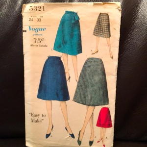 VTG Vogue 1950s Skirt pattern UNCUT