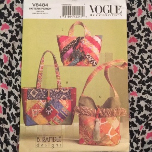 Vogue Sewing pattern UNCUT bags purse