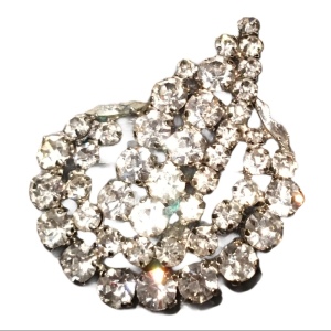 Vintage rhinestone crystal fancy brooch