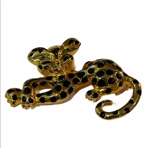 Gold tone large Leopard cat brooch Green eyes