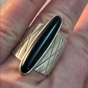 Vintage Sterling oblong black onyx ring etched