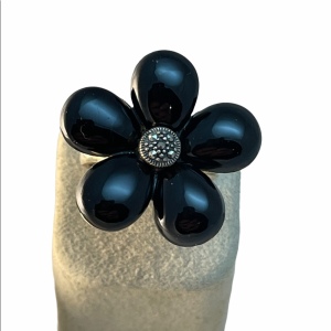 Sterling silver black onyx marcasite flower ring