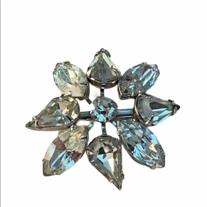 Vintage crystal star brooch