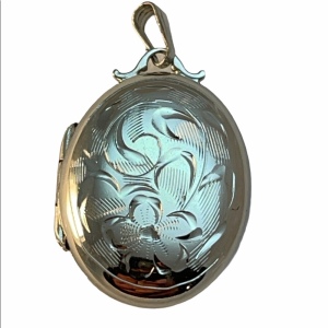 Vintage Sterling silver oval etched locket