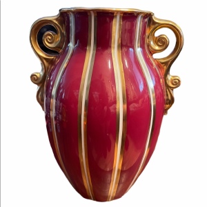 Wade Empress Vintage C1950s Gold burgundy vase