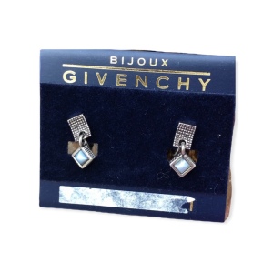 Vintage New Givenchy earrings clip screw Gold finish w faux pearl