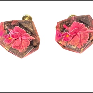 Vintage Lucite flowers screw back earrings