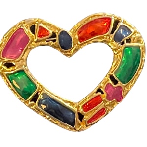 Vintage enameled gold finish heart brooch