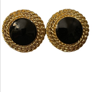 Vintage 1980s gold finish with black enamel clip on earrings