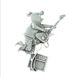 Vintage JJ 1980s Pig piggy playing a guitar musician brooch