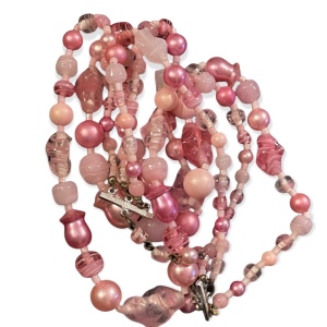 Vintage triple 3 strand pink faux pearl glass bead necklace murano