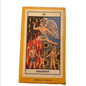 Vintage Royal TAROT Deck