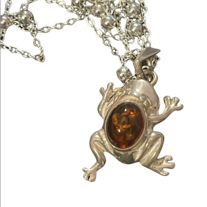 24” sterling chain & sterling silver frog with amber lucky 925 necklace pendant