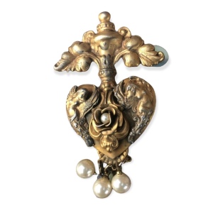 Vintage ANGELS angelic faux pearl heart gold tone brooch 4”