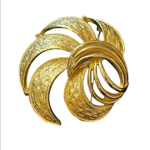 Vintage fancy gold brushed finish swirl brooch