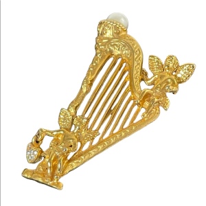 Vintage 1980s gold Irish angel cherub harp brooch large