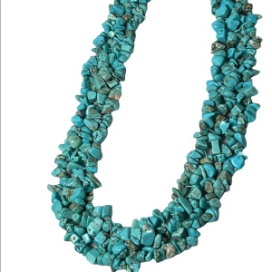 Fun Faux Turquois heavy Choker necklace 17”