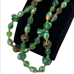 Stunning vintage green Italian Murano Venetian glass bead necklace 2 strand