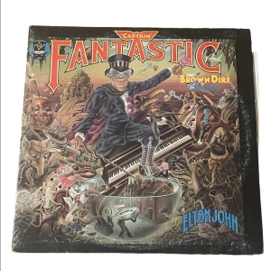 Elton John Vintage Record Album Vinyl LP Captain Fantastic