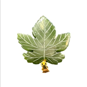 Vintage Gold Plt Jade maple leaf pendant