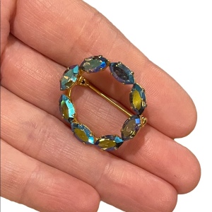 Vintage Austria Blue AB crystal round infinity brooch