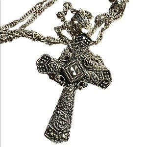 Vintage Sterling silver 925 Marcasite fancy cross necklace