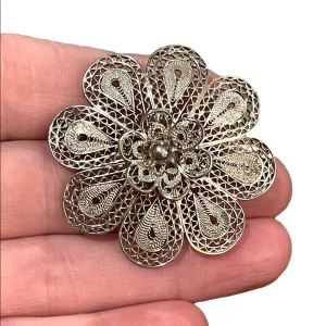 Vintage 1960s Silver filagree stunning large flower brooch chinese export