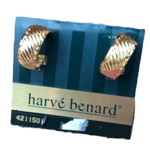 Vintage 1980s Harve Benard Clip on gold earrings