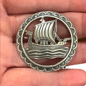 Vintage silver Nordic ship sail brooch nautical Scandanavian ship