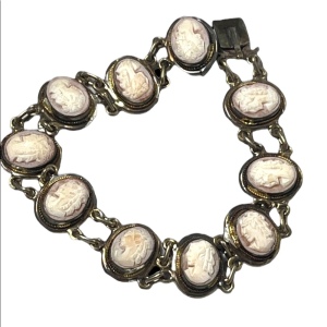 Vintage 800 Silver shell Cameo link bracelet appx 1930s