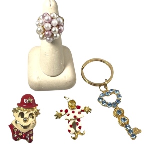 VINTAGE JEWELRY LOT enameled clowns key chain pearl ring crystals cute!