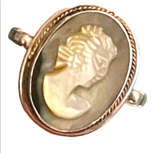 Vintage sterling silver 925 Abalone shell Cameo ring